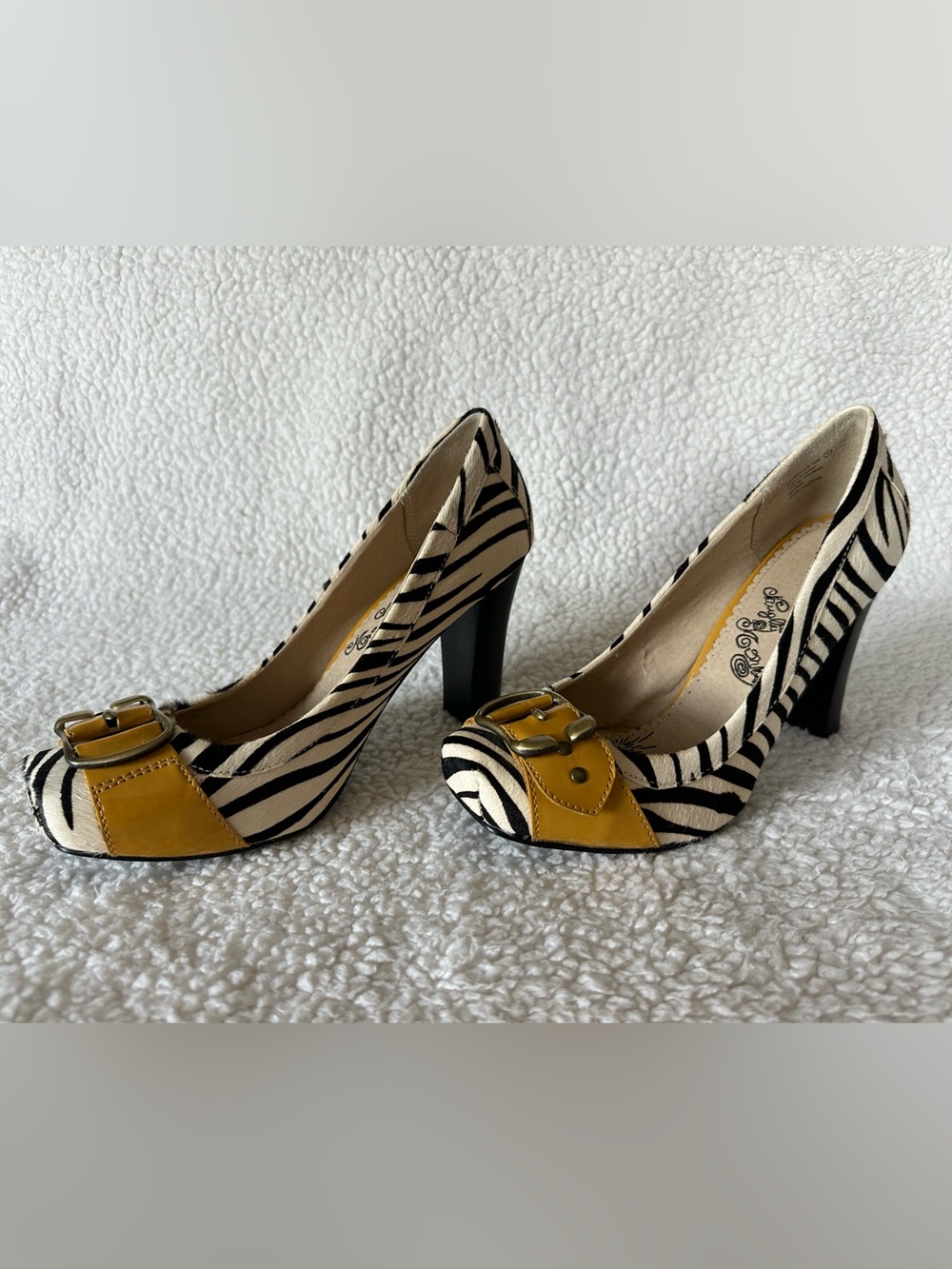 Vintage Naughty Monkey Heels